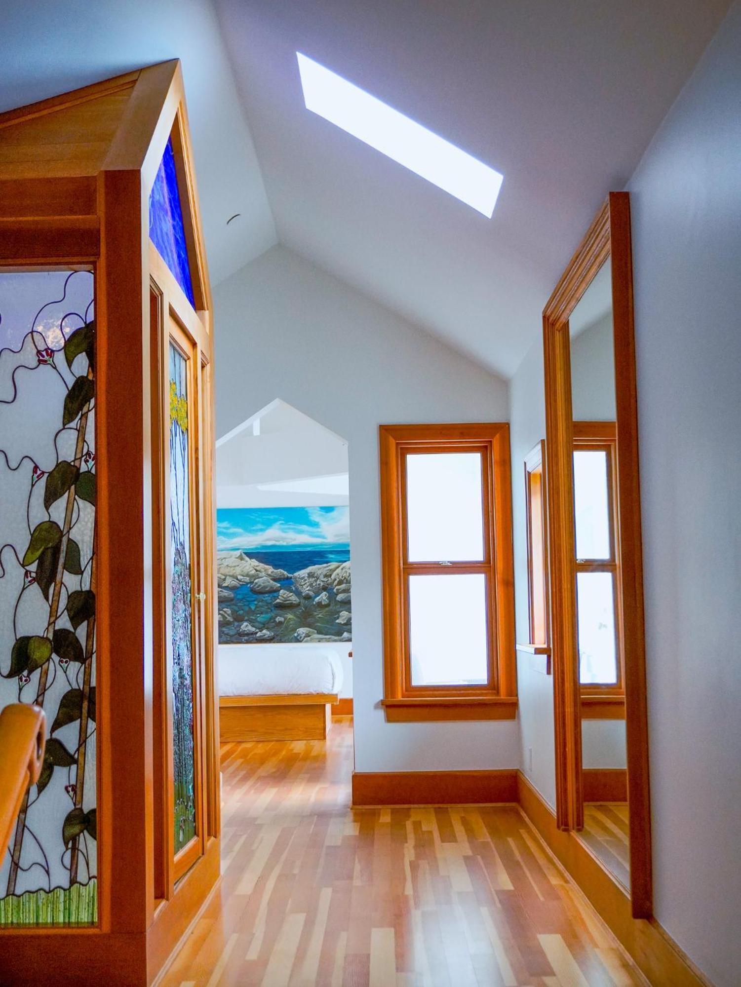 Отель Sooke Harbour House Экстерьер фото
