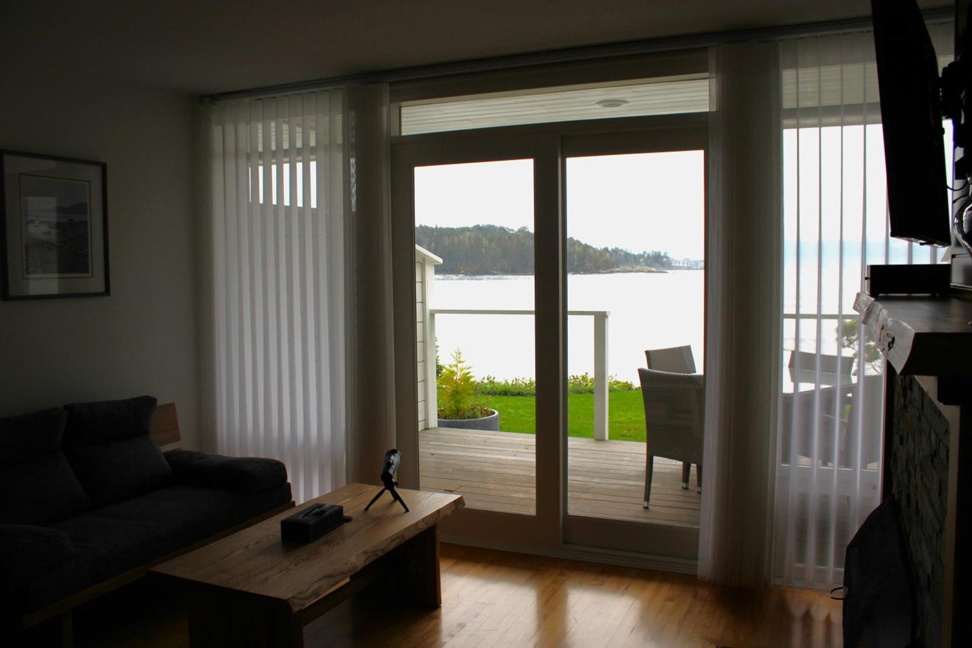 Отель Sooke Harbour House Экстерьер фото