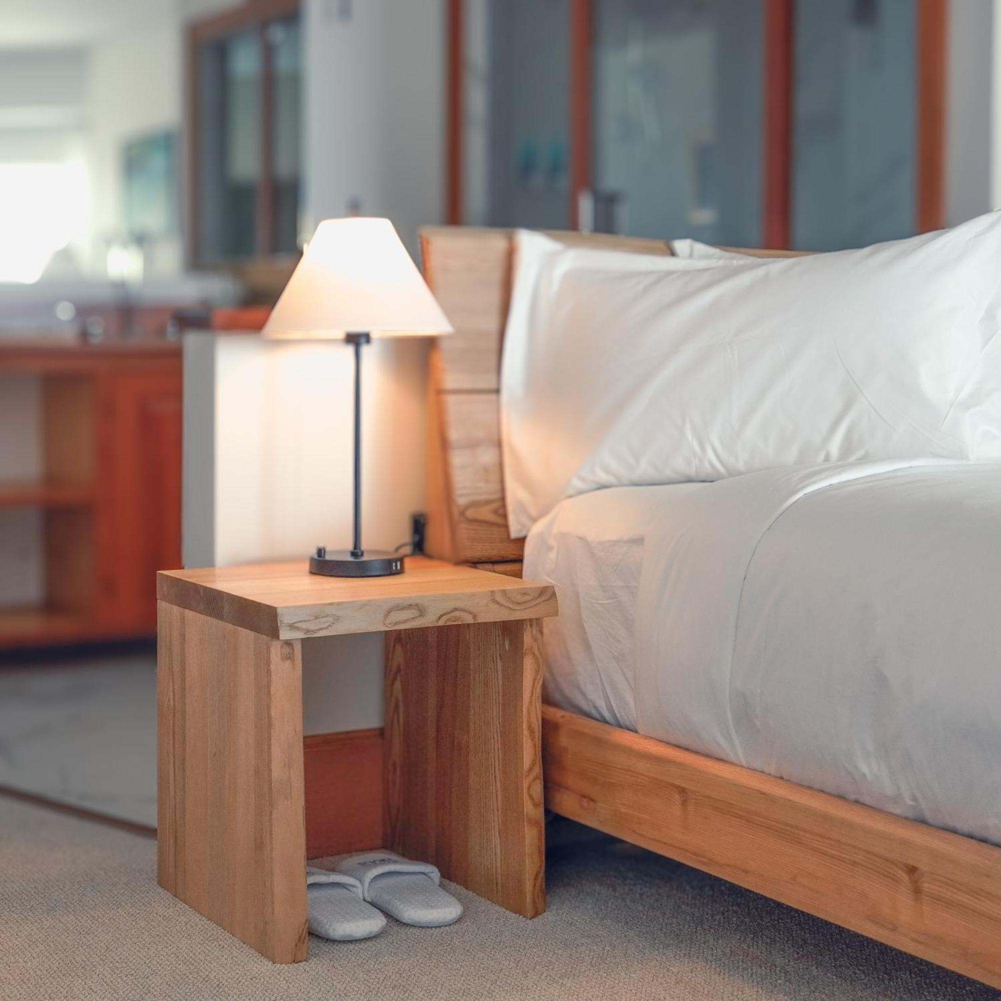 Отель Sooke Harbour House Экстерьер фото