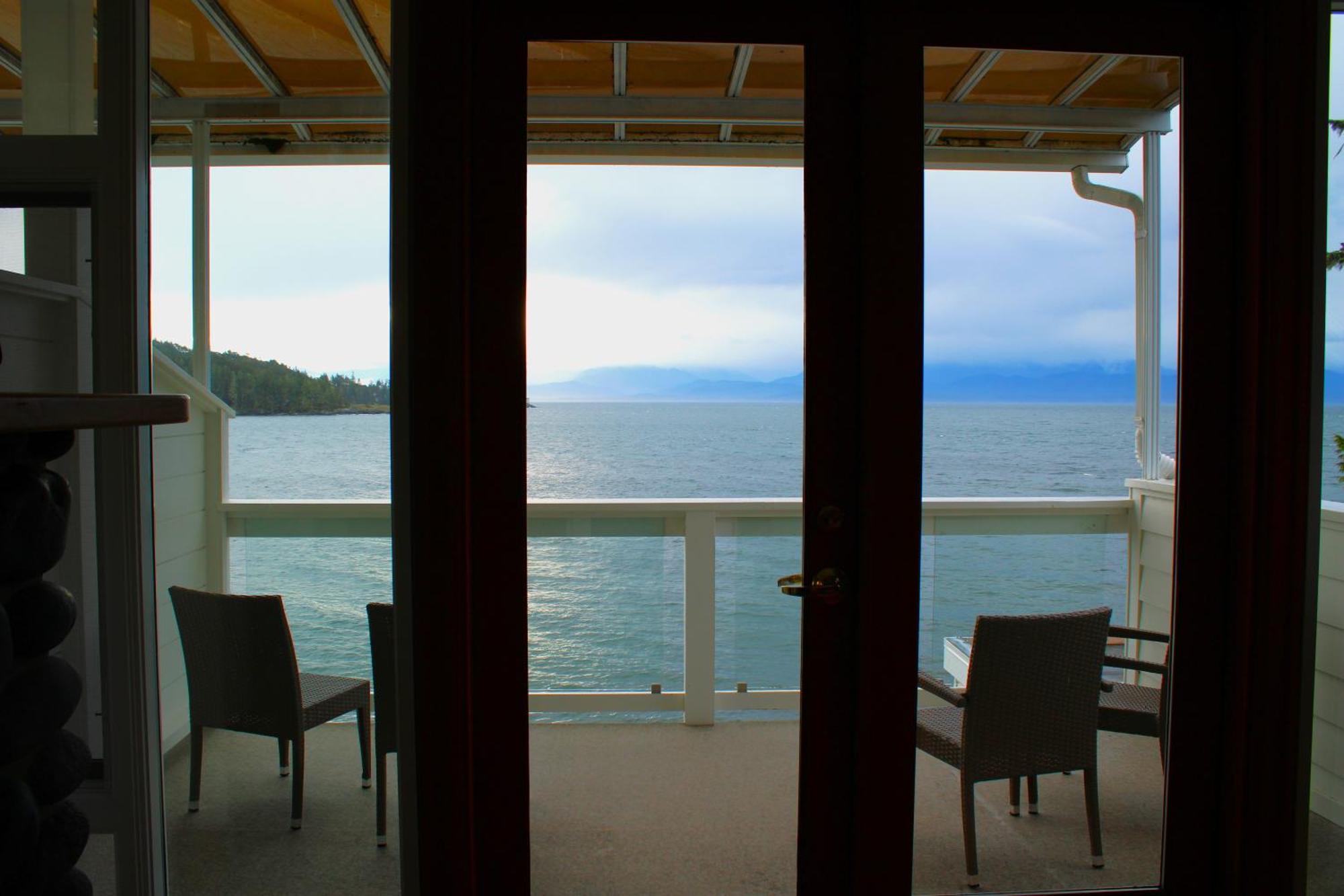 Отель Sooke Harbour House Экстерьер фото